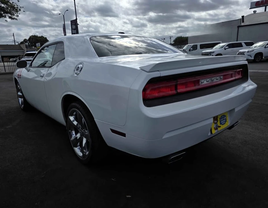 2012 Dodge Challenger 3rd Gen - Image 7 of 9