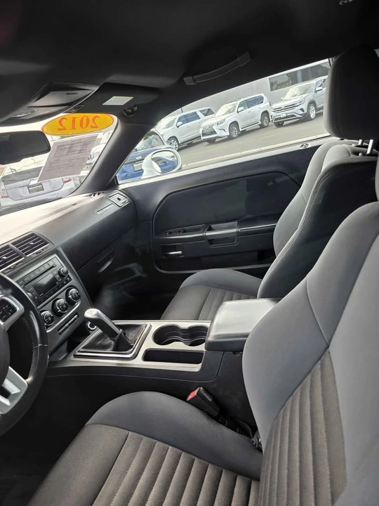 2012 Dodge Challenger 3rd Gen - Image 5 of 9