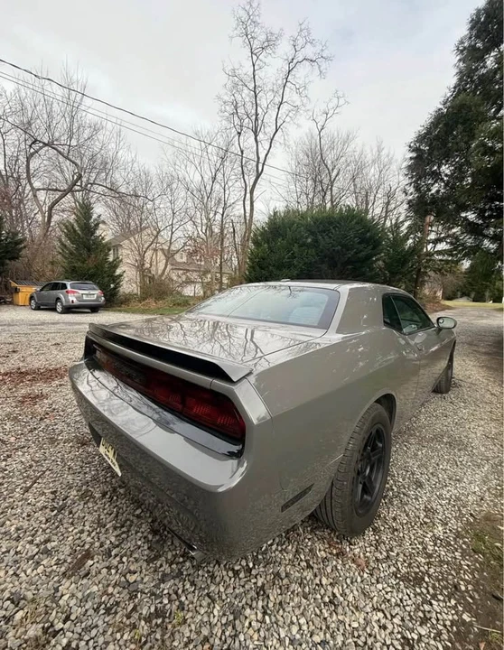 2012 Dodge Challenger 3rd Gen - Image 5 of 8