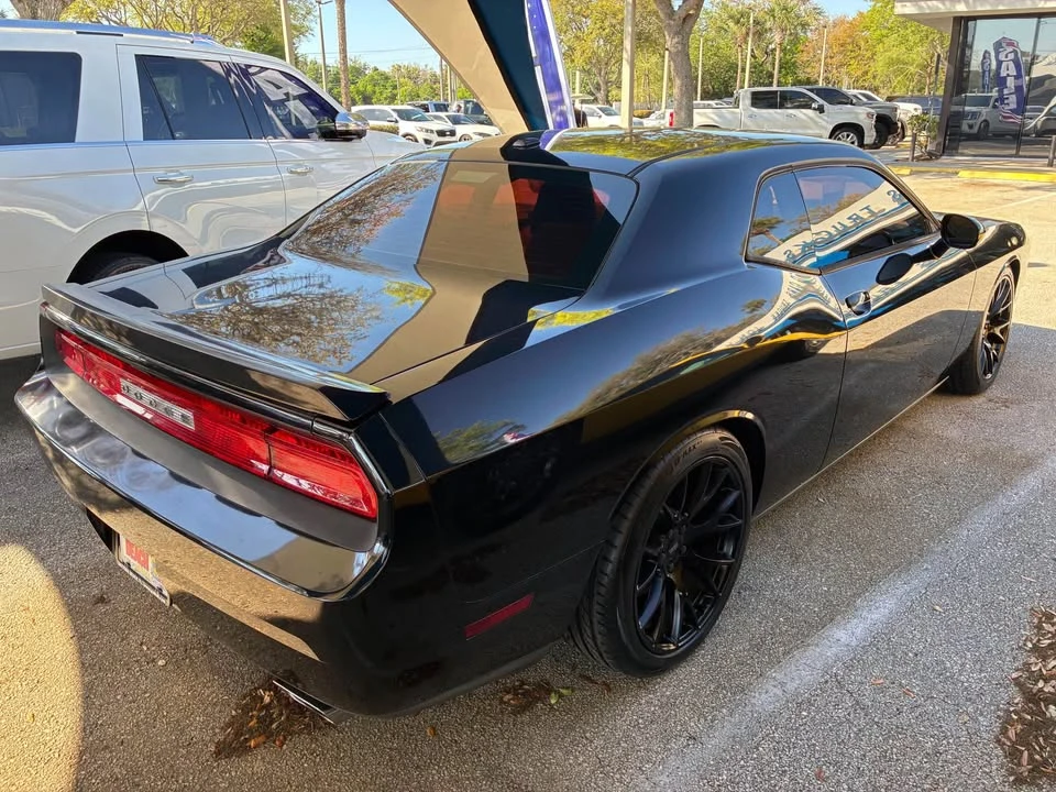 2012 Dodge Challenger 3rd Gen - Image 4 of 7