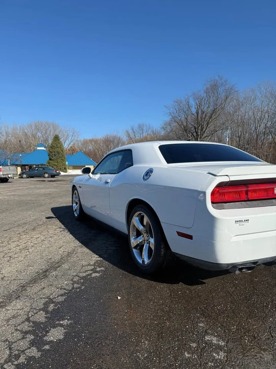 2012 Dodge Challenger 3rd Gen - Image 6 of 15