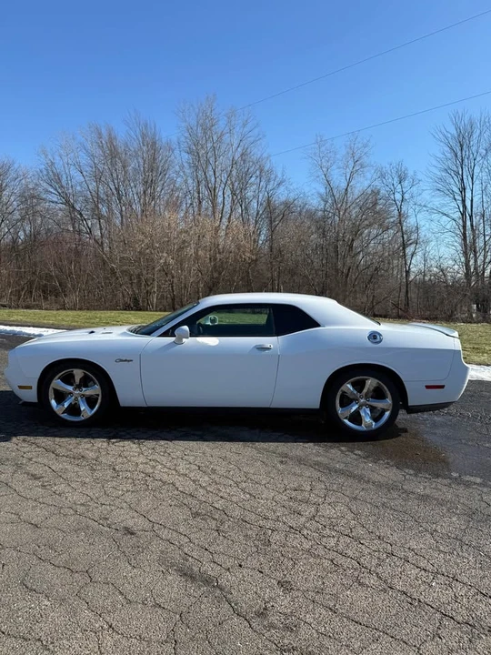 2012 Dodge Challenger 3rd Gen - Image 7 of 15