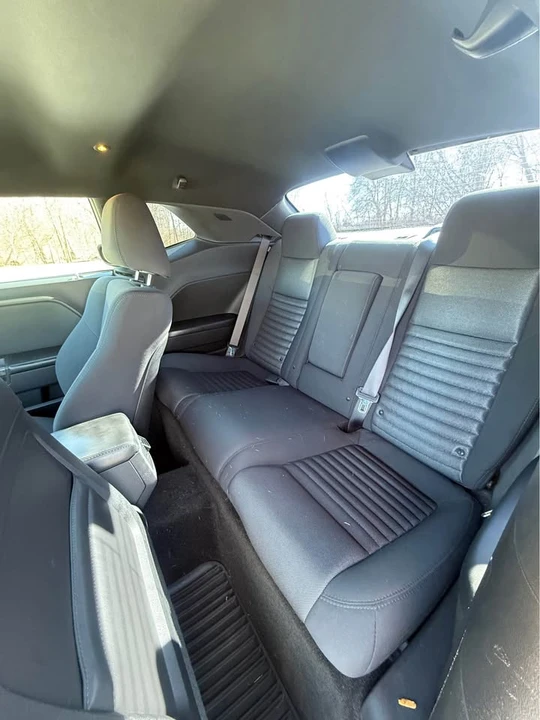 2012 Dodge Challenger 3rd Gen - Image 9 of 15