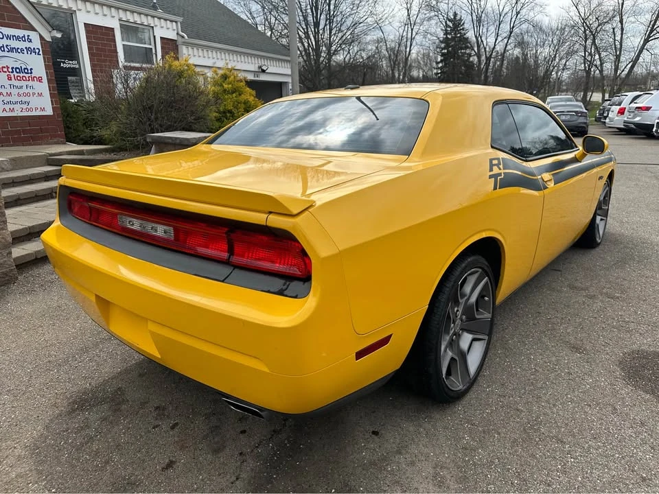 2012 Dodge Challenger 3rd Gen - Image 3 of 12