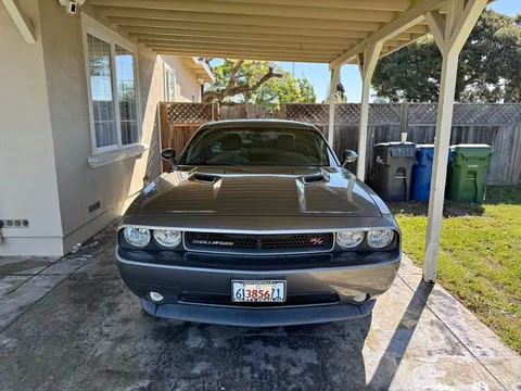 2012 Dodge Challenger R/T Coupe 2D