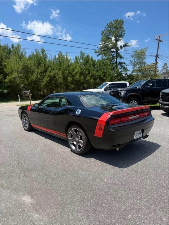 2012 Dodge Challenger 3rd Gen - Image 6 of 15