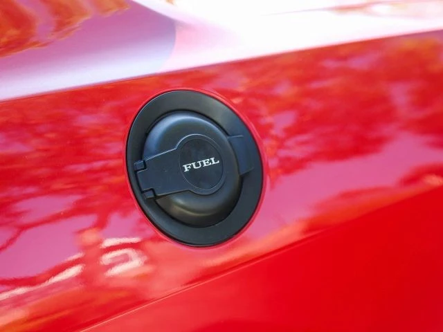 2012 Dodge Challenger 3rd Gen - Image 16 of 21