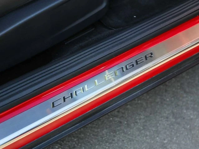 2012 Dodge Challenger 3rd Gen - Image 22 of 31
