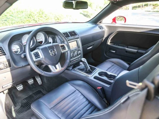 2012 Dodge Challenger 3rd Gen - Image 17 of 31