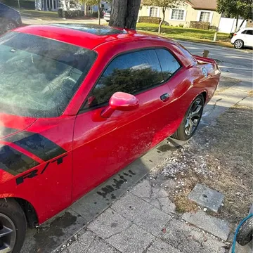 2012 Dodge Challenger R/T Coupe