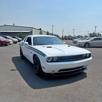 2012 Dodge Challenger R/T Coupe 2D