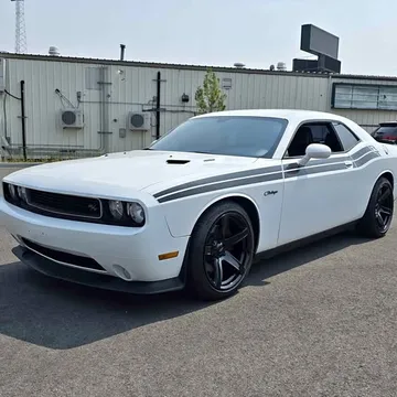 2012 Dodge Challenger R/T Coupe 2D