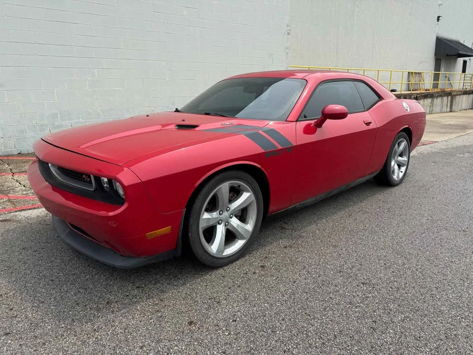 2012 Dodge Challenger 3rd Gen - Image 4 of 12