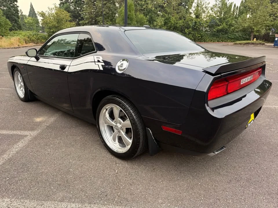 2012 Dodge Challenger 3rd Gen - Image 5 of 18