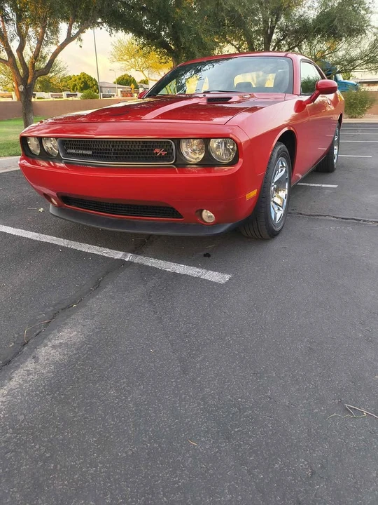 2012 Dodge Challenger 3rd Gen - Image 2 of 8