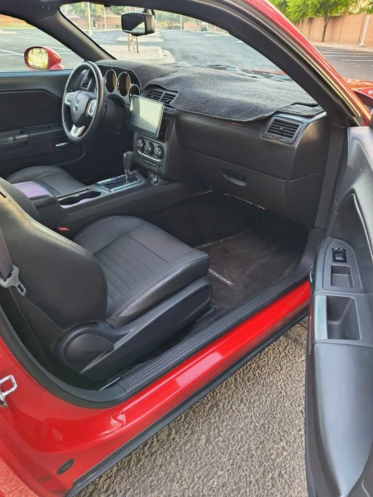 2012 Dodge Challenger 3rd Gen - Image 5 of 8
