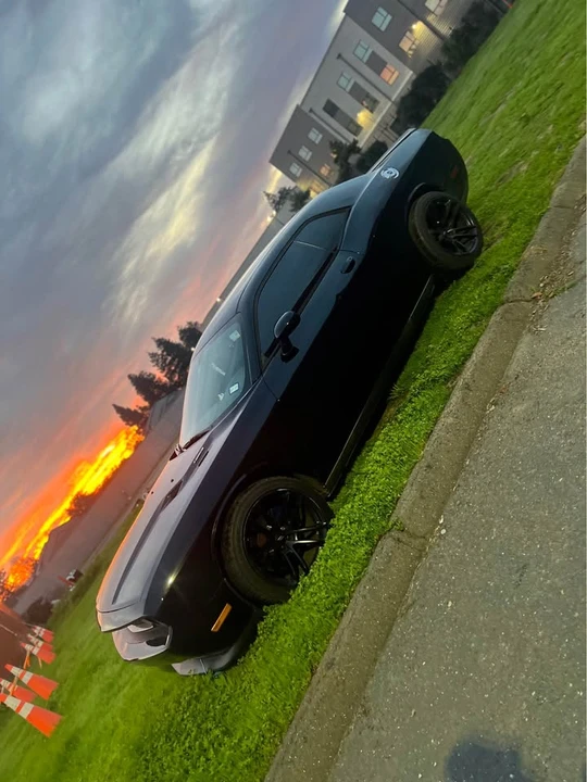 2012 Dodge Challenger 3rd Gen - Image 2 of 2