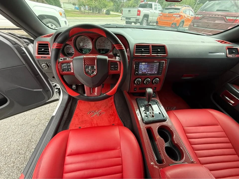 2012 Dodge Challenger 3rd Gen - Image 7 of 15