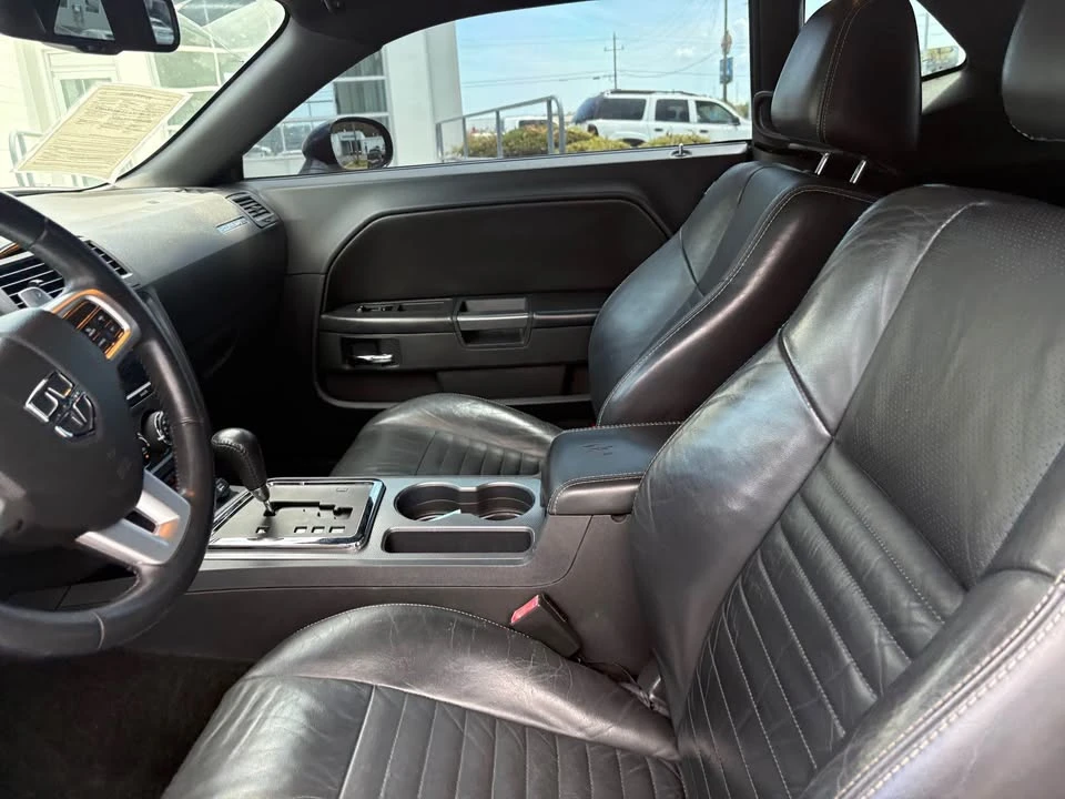 2012 Dodge Challenger 3rd Gen - Image 5 of 6