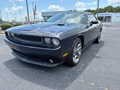 2012 Dodge Challenger R/T Coupe 2D