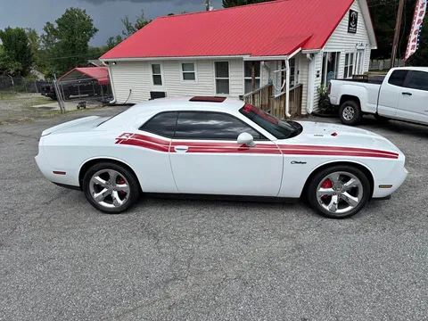 2012 Dodge Challenger R/T Coupe 2D