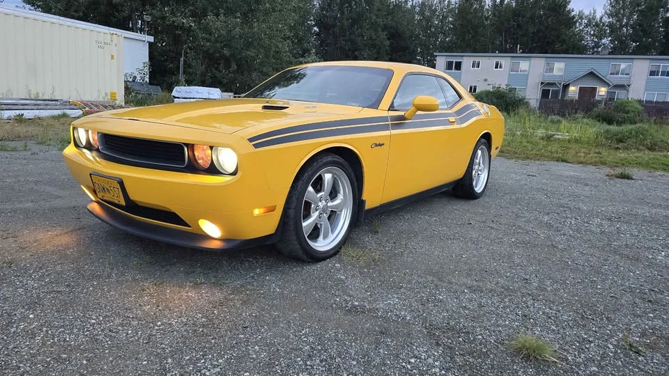 2012 Dodge Challenger 3rd Gen - Image 2 of 13