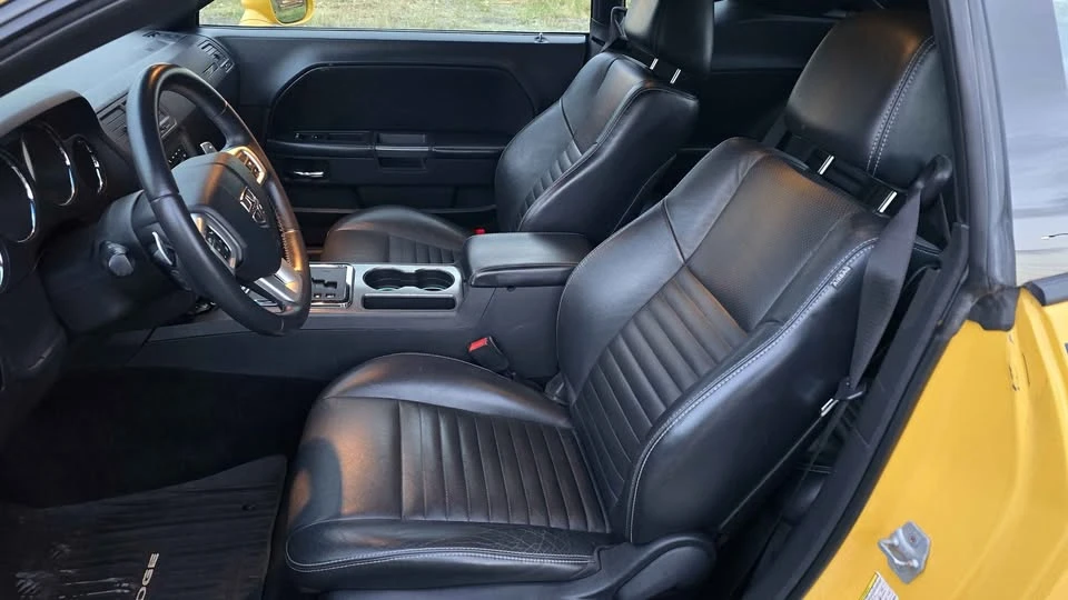 2012 Dodge Challenger 3rd Gen - Image 7 of 13