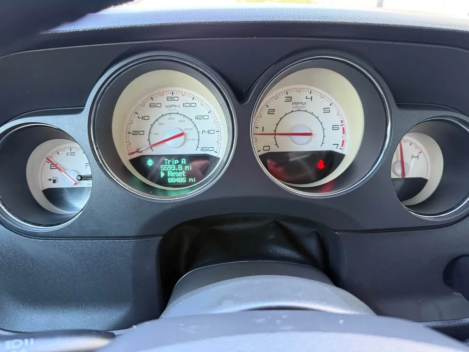 2012 Dodge Challenger 3rd Gen - Image 14 of 20