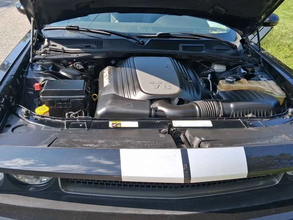 2012 Dodge Challenger 3rd Gen - Image 6 of 9