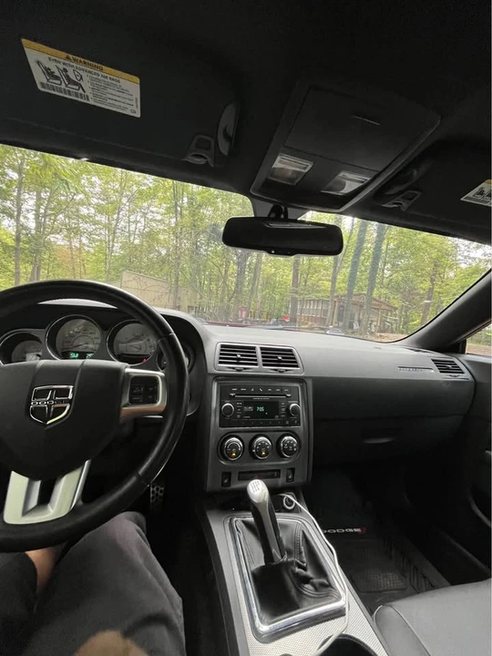 2012 Dodge Challenger 3rd Gen - Image 11 of 20