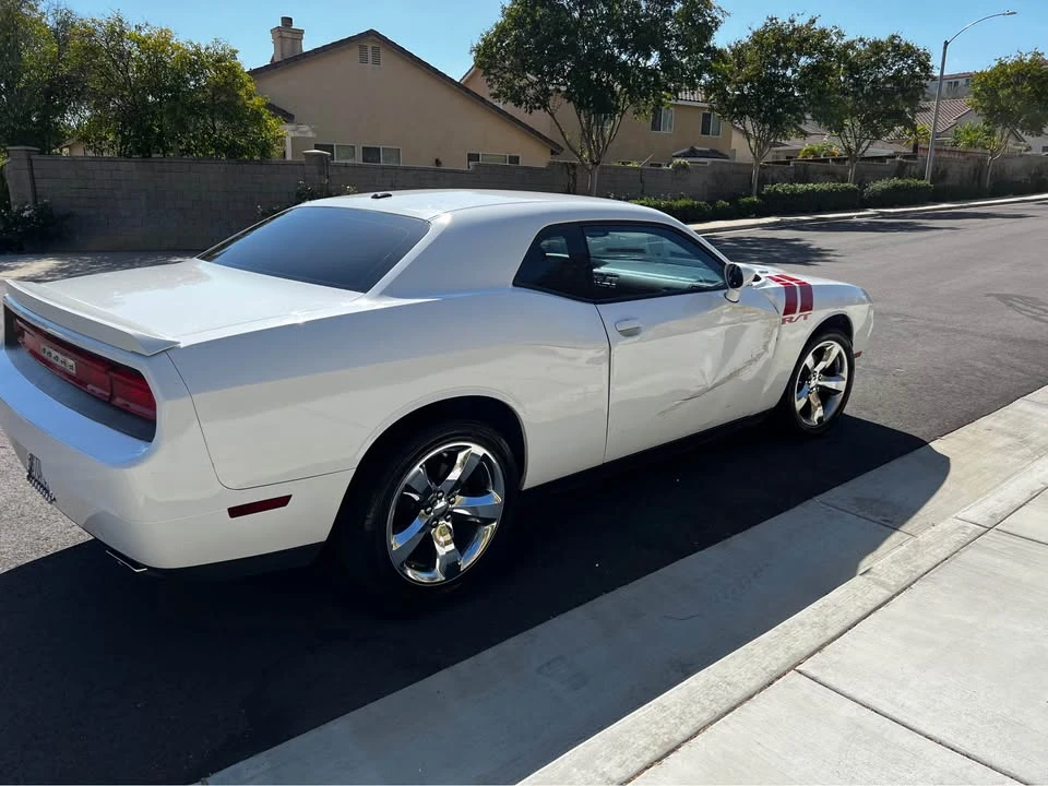 2012 Dodge Challenger 3rd Gen - Image 5 of 7