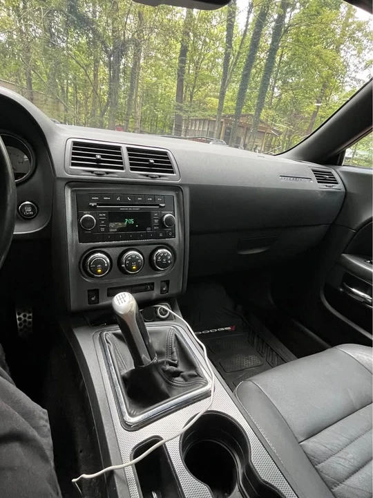 2012 Dodge Challenger 3rd Gen - Image 12 of 20