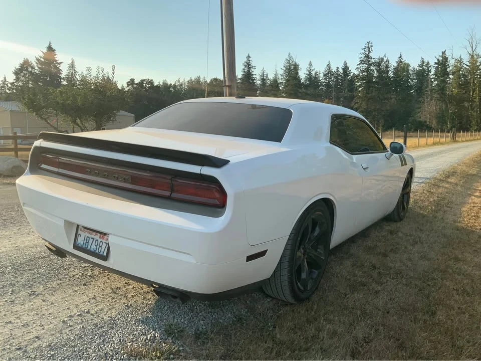 2012 Dodge Challenger 3rd Gen - Image 2 of 9