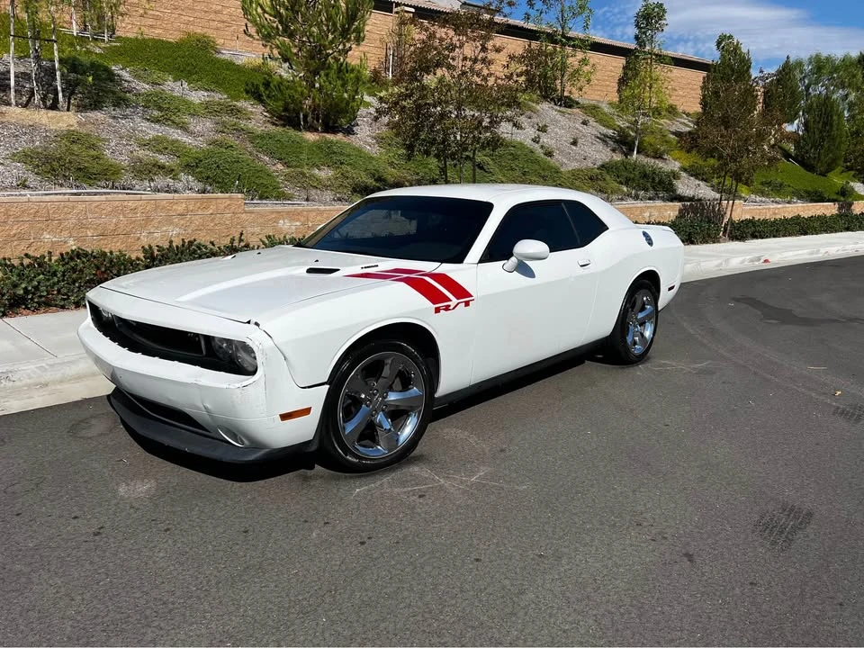2012 Dodge Challenger 3rd Gen - Image 2 of 7