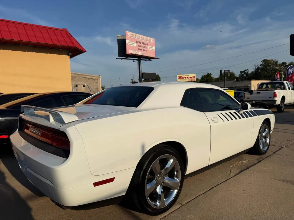 2012 Dodge Challenger 3rd Gen - Image 3 of 7