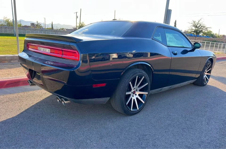 2012 Dodge Challenger 3rd Gen - Image 5 of 8