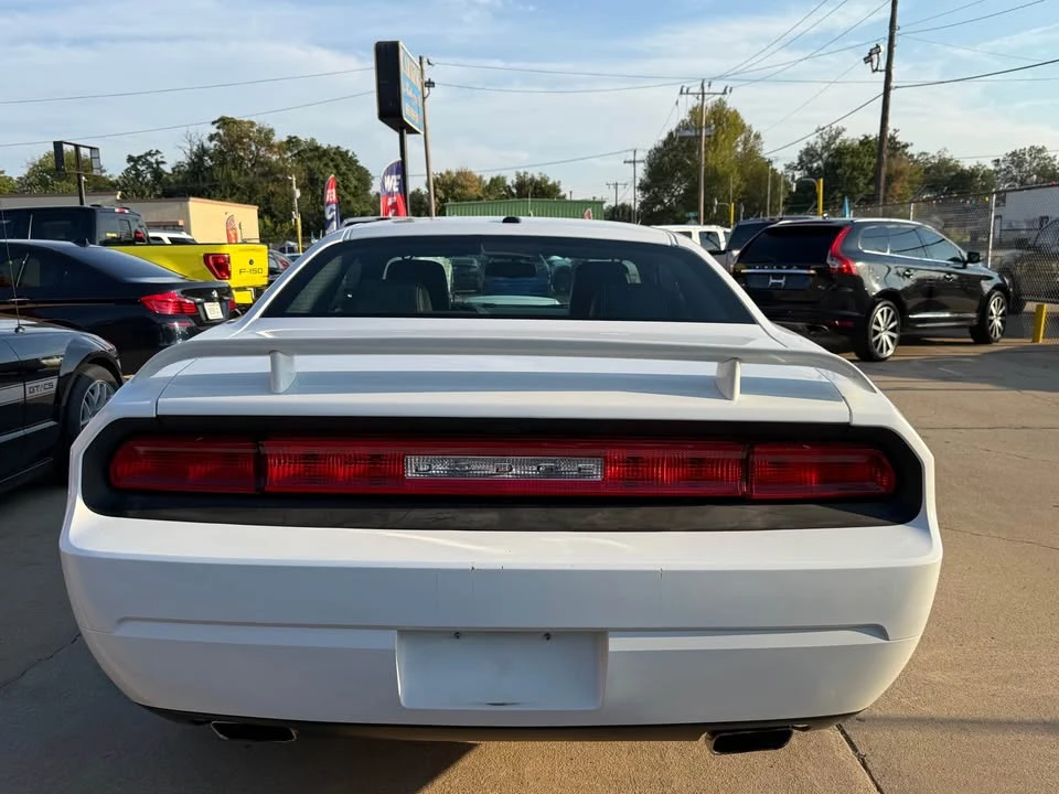 2012 Dodge Challenger 3rd Gen - Image 4 of 7