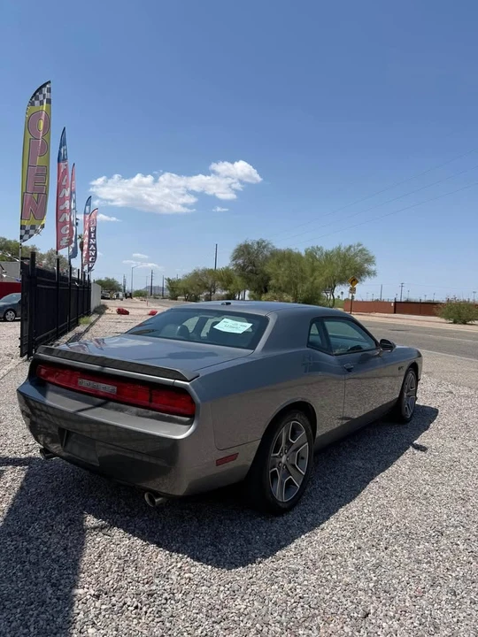 2012 Dodge Challenger 3rd Gen - Image 5 of 8