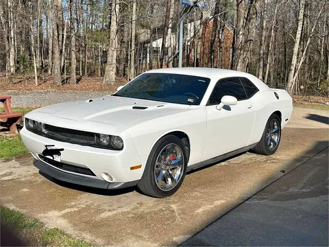 2012 Dodge Challenger R/T Coupe 2D