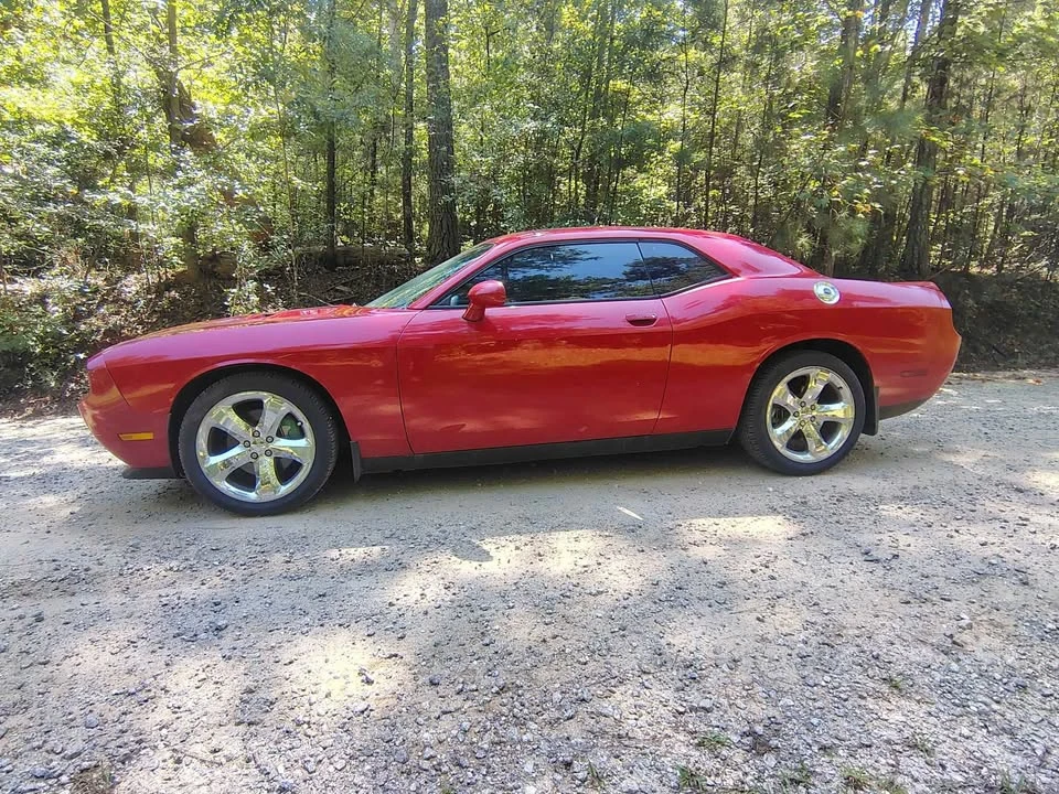2012 Dodge Challenger 3rd Gen - Image 6 of 15