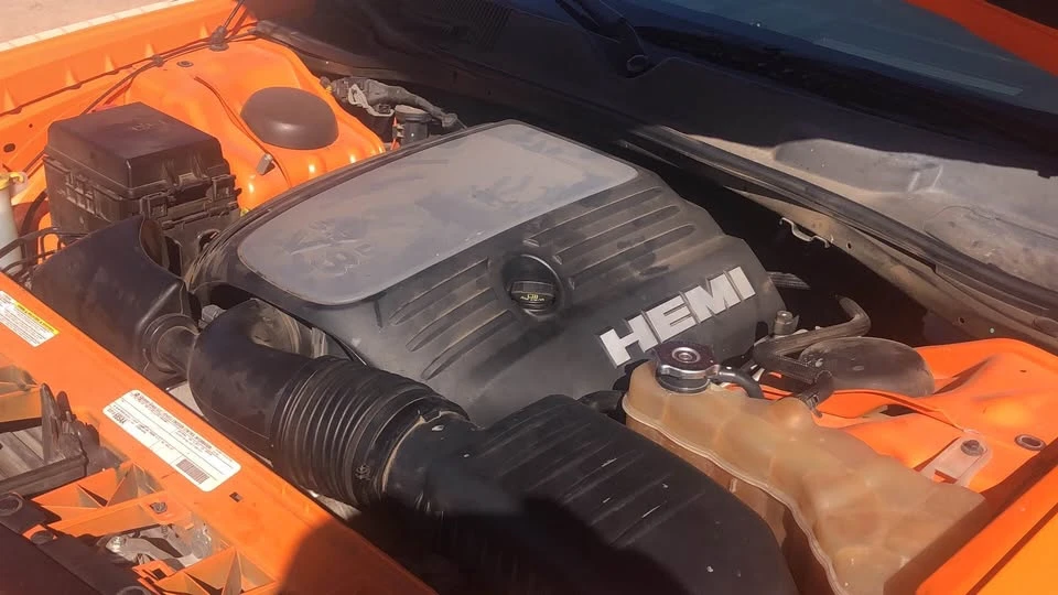 2012 Dodge Challenger 3rd Gen - Image 17 of 18