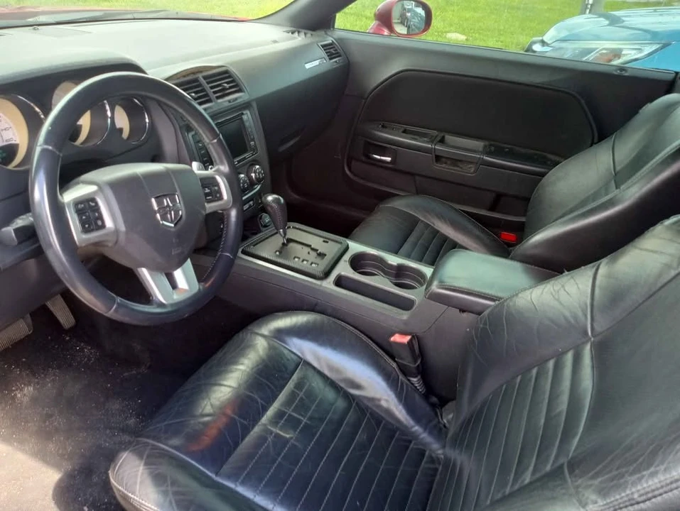 2012 Dodge Challenger 3rd Gen - Image 7 of 13