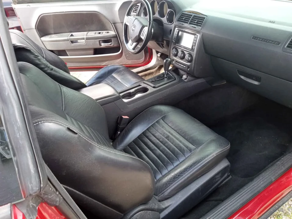 2012 Dodge Challenger 3rd Gen - Image 8 of 13