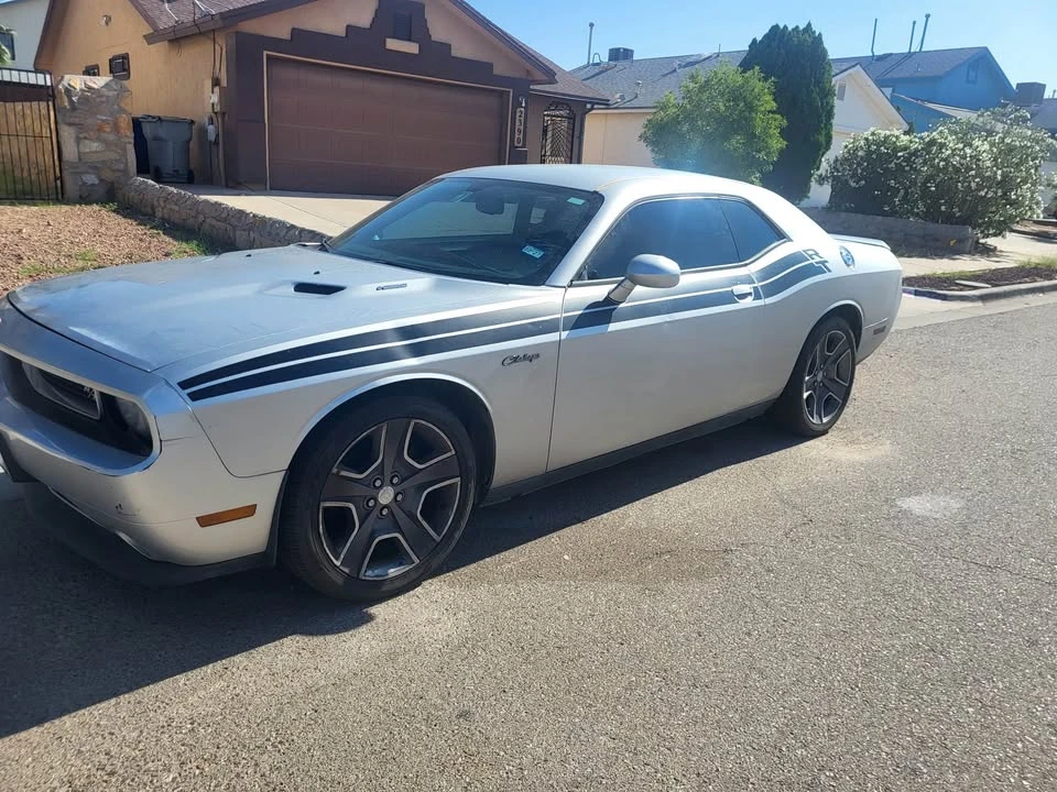 2012 Dodge Challenger 3rd Gen - Image 2 of 5