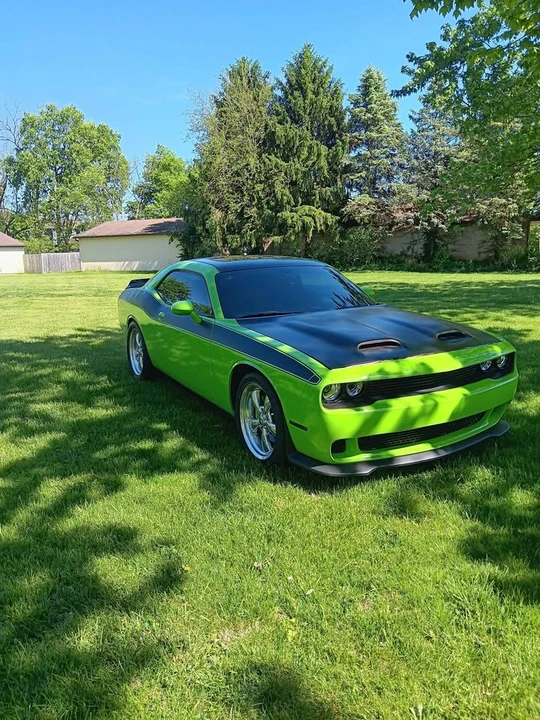 2012 Dodge Challenger 3rd Gen - Image 2 of 7