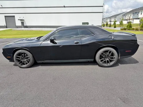 2012 Dodge Challenger R/T Coupe 2D