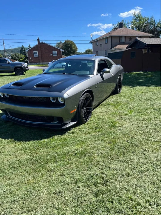 2012 Dodge Challenger 3rd Gen - Image 3 of 18