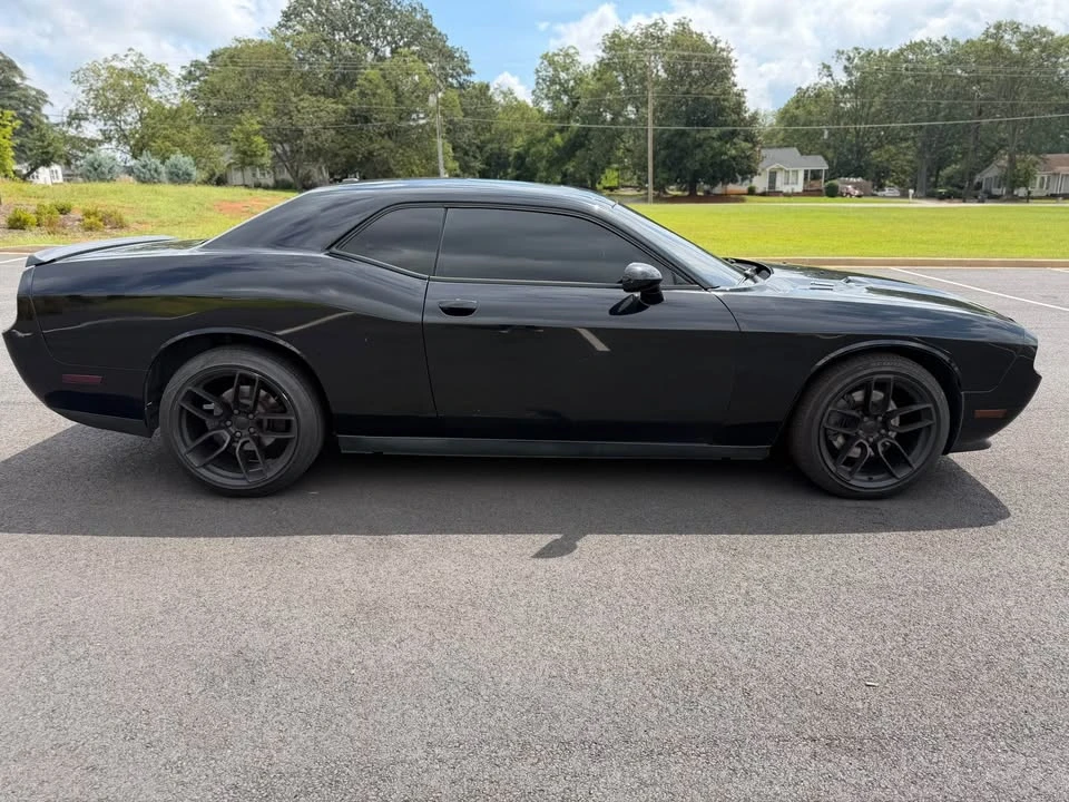 2012 Dodge Challenger 3rd Gen - Image 4 of 10