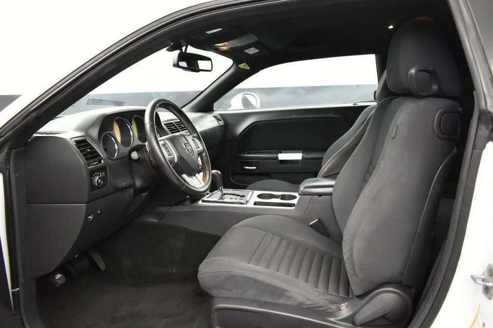 2012 Dodge Challenger 3rd Gen - Image 5 of 7