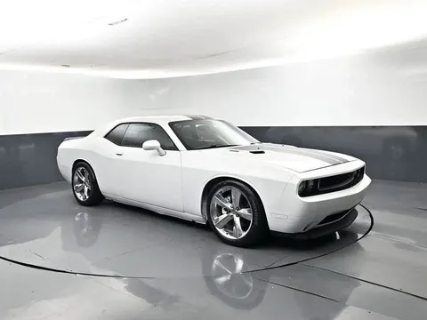 2012 Dodge Challenger R/T Coupe 2D